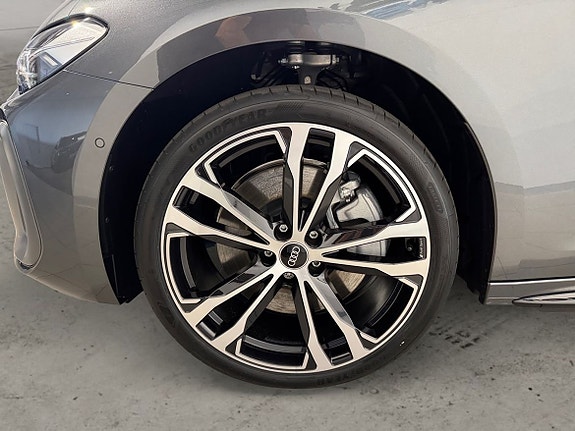 Audi A5 6 of 12