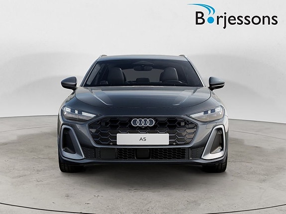 Audi A5 4 of 5