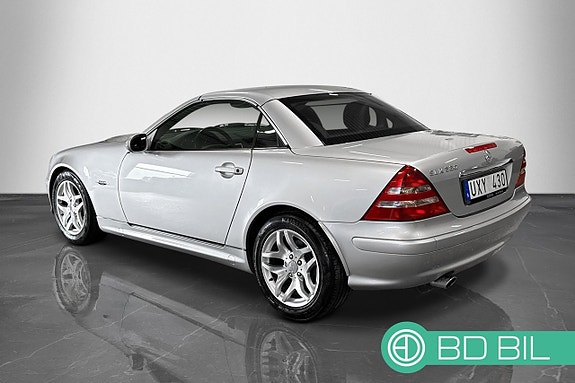 Mercedes-Benz SLK230 5 of 5