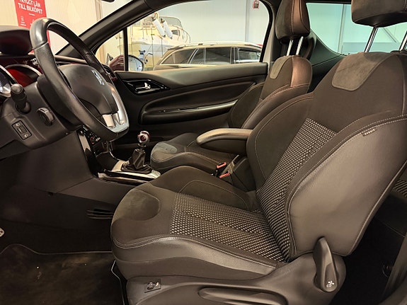 Citroen DS3 13 of 27
