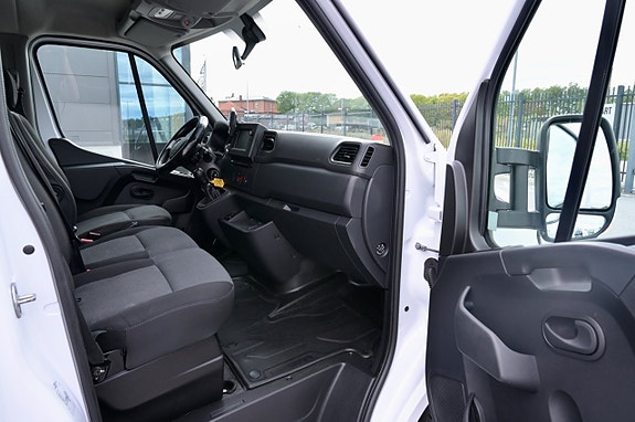 Renault Master 9 of 15
