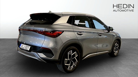 BYD Atto 3 2 of 5
