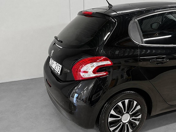 Peugeot 208 5 of 5