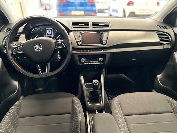 Skoda Fabia 14 of 17