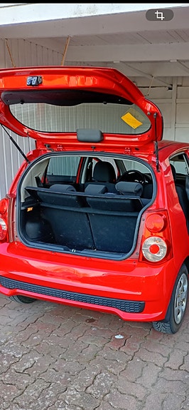 Kia Picanto 2 of 4