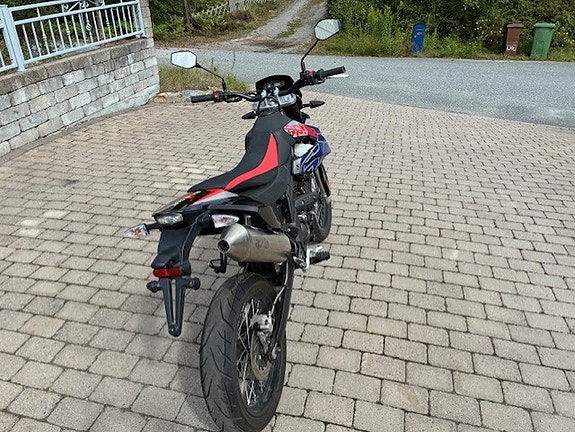 Aprilia SX 125 5 of 5