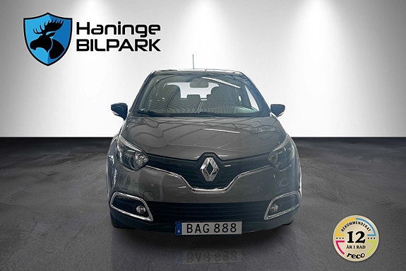 Renault Captur 3 of 19