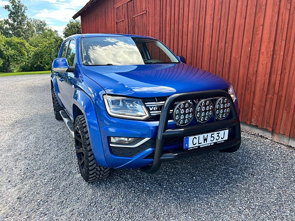 Volkswagen Amarok 2 of 5