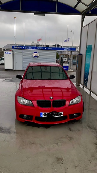 BMW 320d 5 of 5