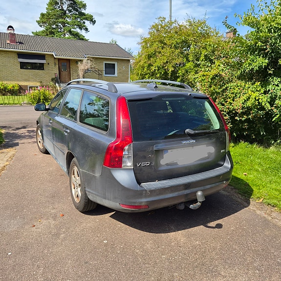 Volvo V50 7 of 7