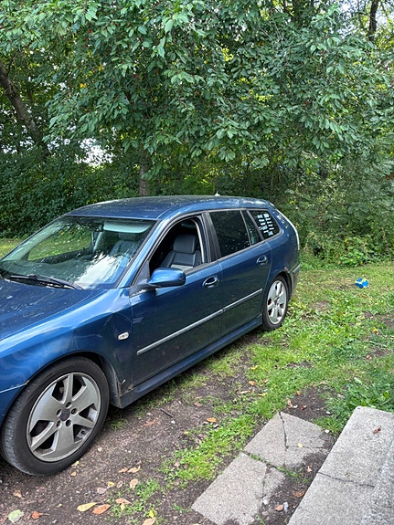 Saab 9-3 3 of 5