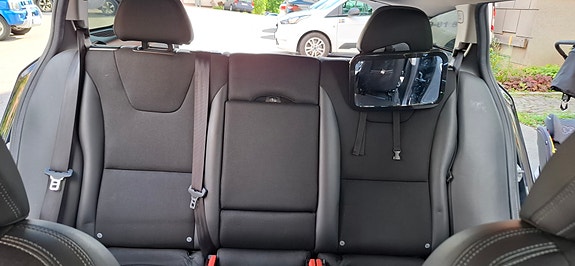 Volvo V60 9 of 11