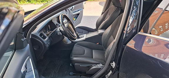 Volvo V60 8 of 11