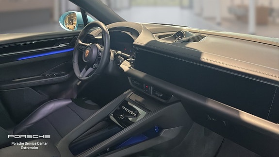 Porsche Macan 4S 4 of 5