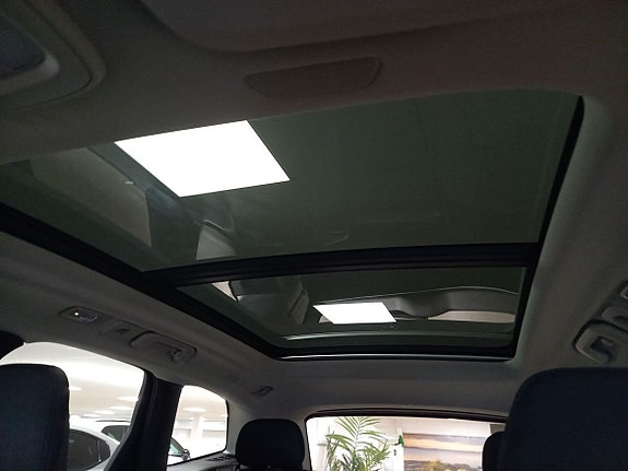 Volvo XC60 12 of 13