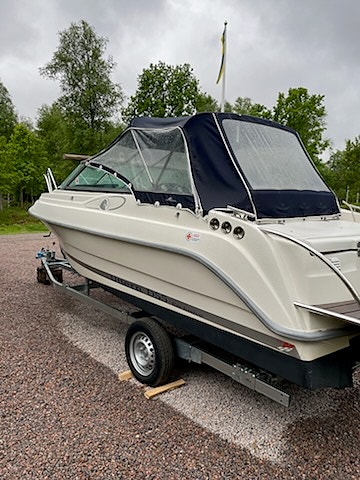 Uttern D55 Exclusive Daycruiser 2007 9 of 10
