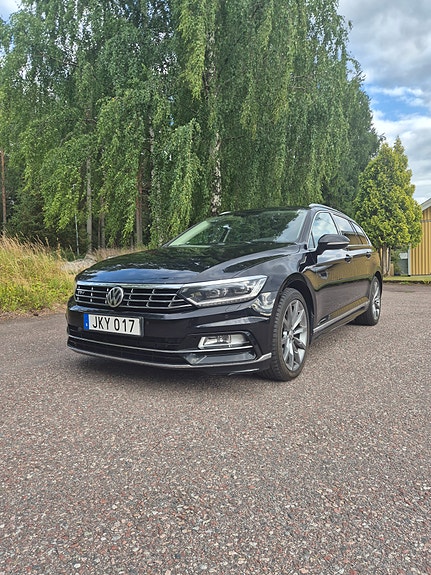 Volkswagen Passat 3 of 5