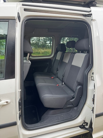 Volkswagen Caddy 5 of 5
