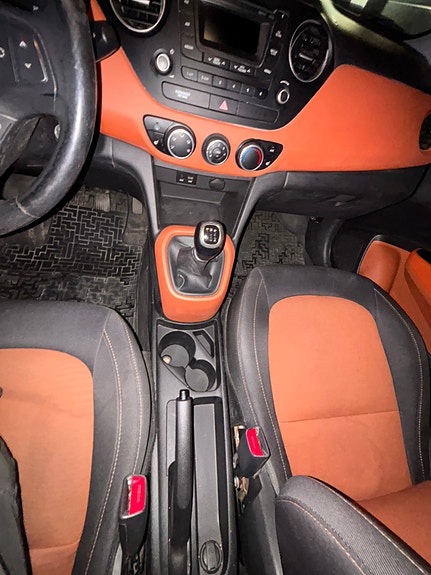 Hyundai i10 10 of 14