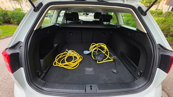 Volkswagen Passat 11 of 12
