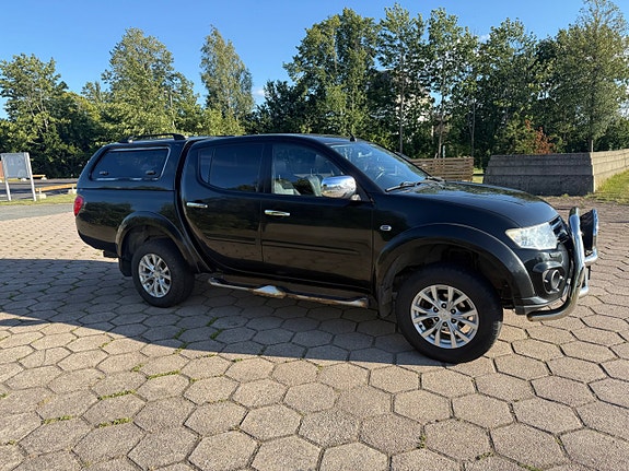 Mitsubishi L200 4 of 5