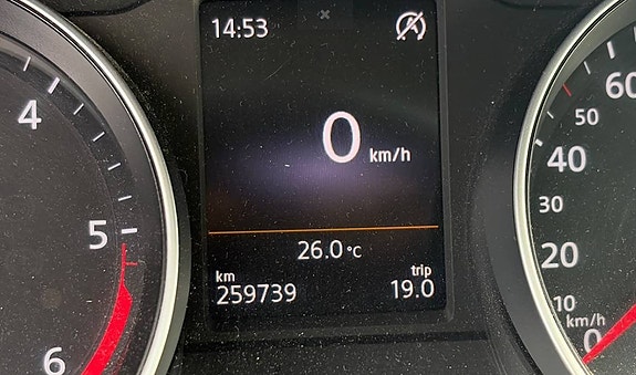 Volkswagen Passat 4 of 20