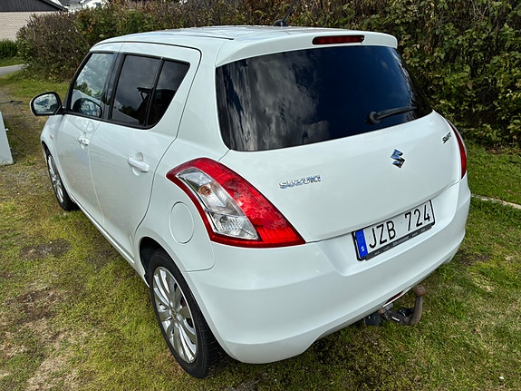Suzuki Swift 4 of 5