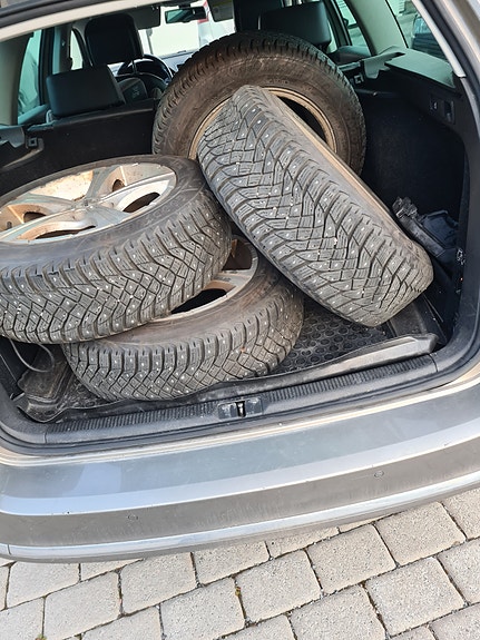 Volkswagen Passat 3 of 5