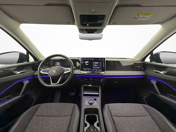 Volkswagen Tiguan 14 of 30
