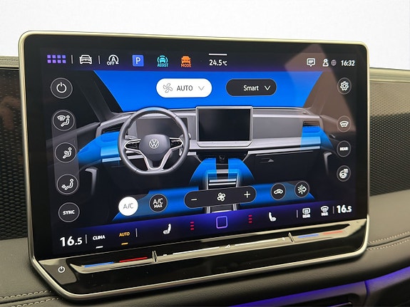 Volkswagen Tiguan 27 of 30