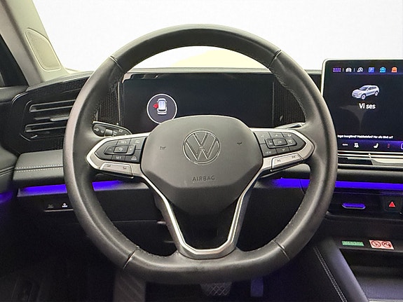 Volkswagen Tiguan 15 of 30