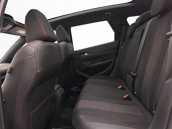 Peugeot 308 SW 14 of 27
