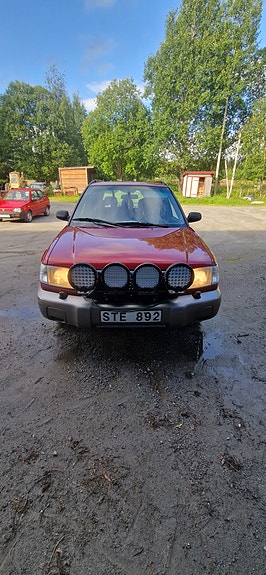 Subaru Forester 2 of 5