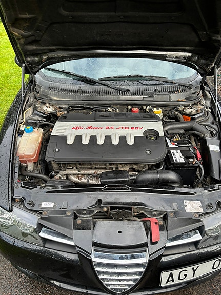 Alfa Romeo 156 3 of 5