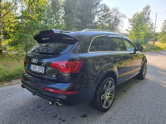 Audi Q7 5 of 5