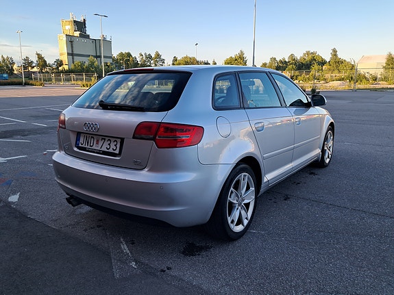 Audi A3 4 of 5