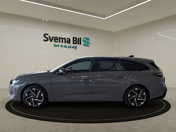 Peugeot 308 SW 3 of 5