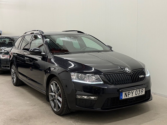 Skoda Octavia RS 2 of 5
