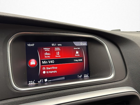 Volvo V40 Cross Country 17 of 28