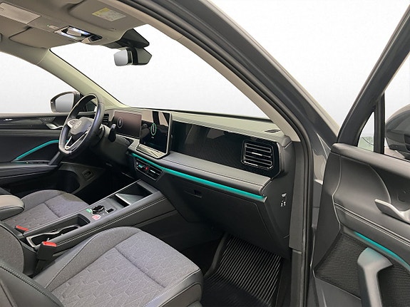 Volkswagen Tiguan 23 of 30