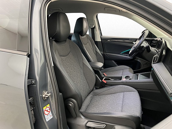 Volkswagen Tiguan 22 of 30