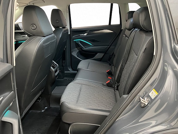 Volkswagen Tiguan 24 of 30