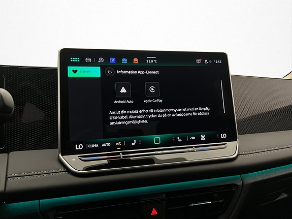 Volkswagen Tiguan 17 of 30
