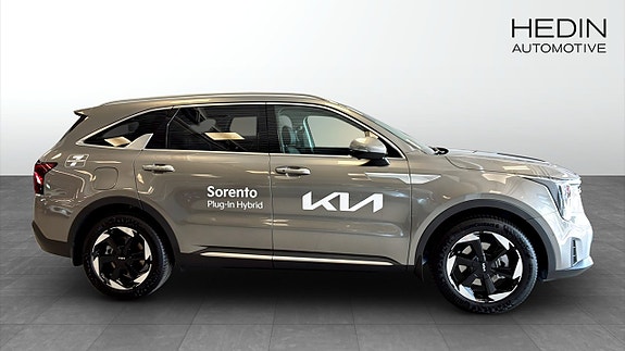 Kia Sorento 4 of 5