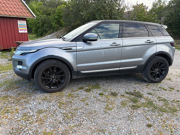 Land Rover Range Rover Evoque 2 of 9
