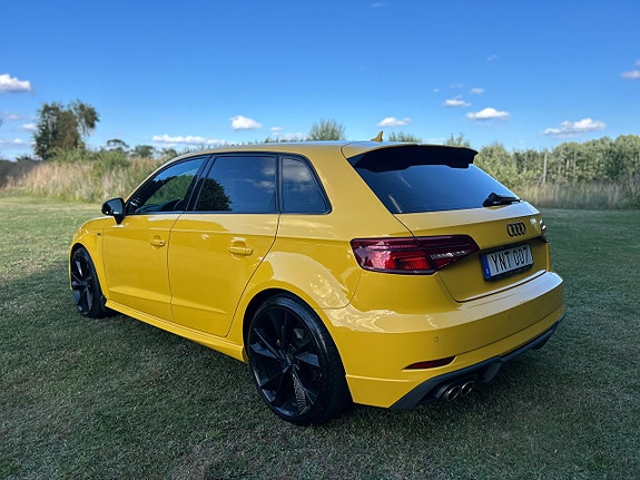 Audi A3 3 of 5