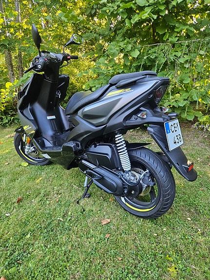 Yamaha Aerox 4 5 of 5