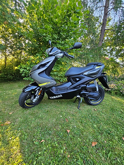 Yamaha Aerox 4 4 of 5