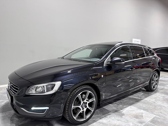 Volvo V60 4 of 5