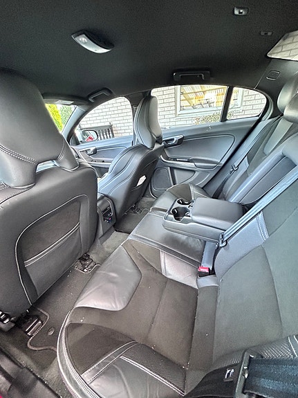 Volvo S60 5 of 5